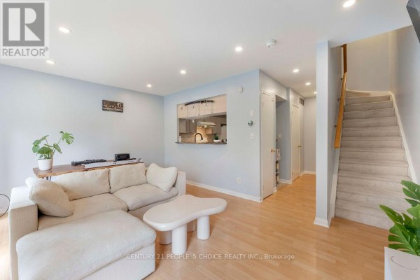 Bedroom 2 - 308 - 3 Everson Drive, Toronto, ON M2N7C2 Photo 5