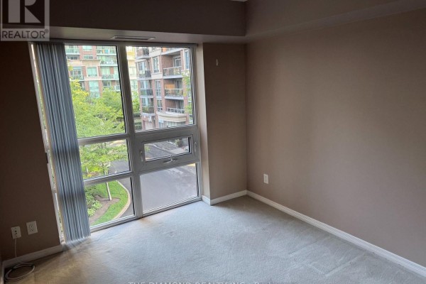 Bedroom 2 - 308 - 3 Michael Power Place, Toronto, ON M9A0A2 Photo 5