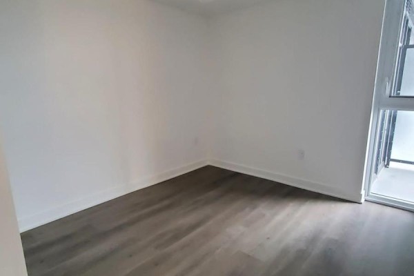 Dining room - 308 - 36 Zorra Street, Toronto, ON M8Z1R7 Photo 2