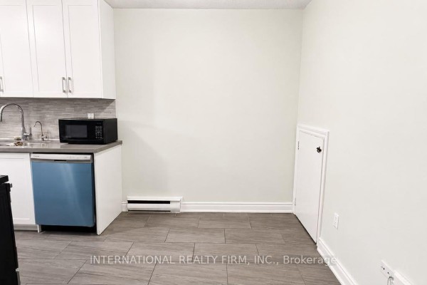 Bedroom - 308 - 40 Sunny Glenway, Toronto, ON M3C2Z2 Photo 2