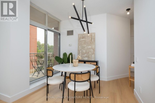 Kitchen - 308 - 485 Rosewell Avenue, Toronto, ON M4R2J2 Photo 5