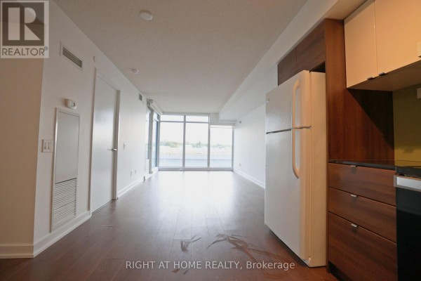Dining room - 308 - 72 Esther Shiner Boulevard, Toronto, ON M2K0C4 Photo 2