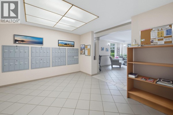 308 11609 227 Street, Maple Ridge, BC V2Z2Z9 Photo 5