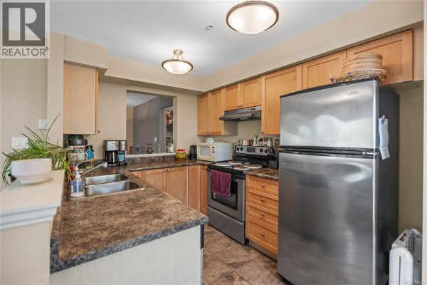 308 1620 Townsite Rd, Nanaimo, BC, photo 3