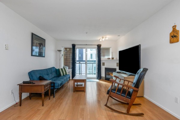 308 20239 Michaud Crescent, Langley, BC V3A8L1 Photo 5