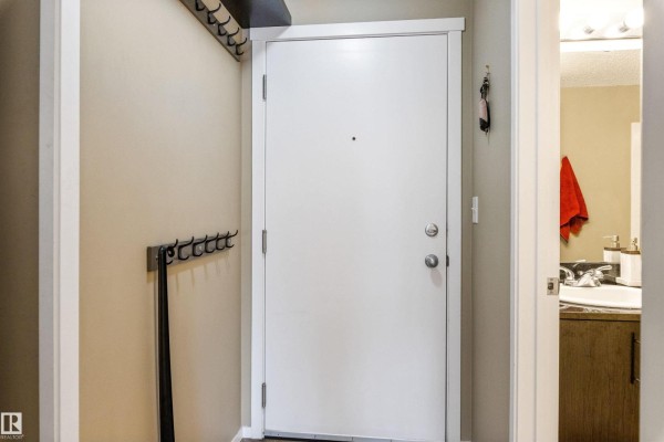 #308 25 Element Dr, St  Albert, AB, photo 2