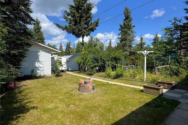 2pc Bathroom - 308 Francis Avenue, Anglin Lake, SK S0J0N0 Photo 2