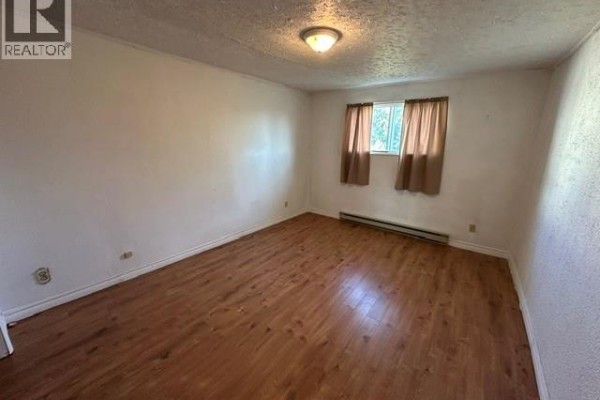 Living room - 308 Princess Street, Dalhousie, NB E8C2E9 Photo 5