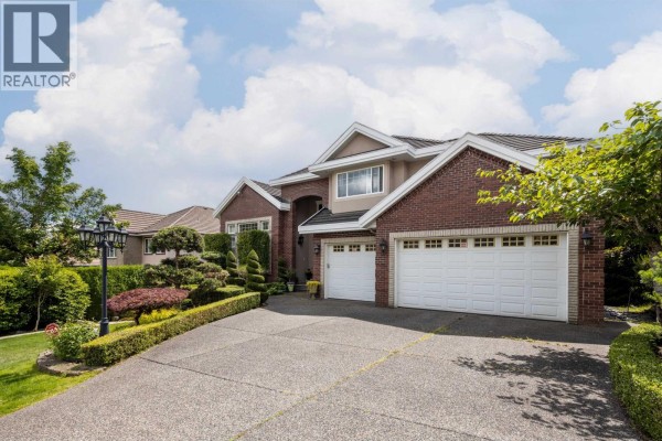 3086 Carousel Court, Coquitlam, BC V3E3E1 Photo 2