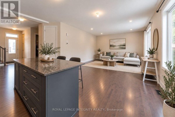 3088 Travertine Way, Ottawa, ON K2J6W9 Photo 2