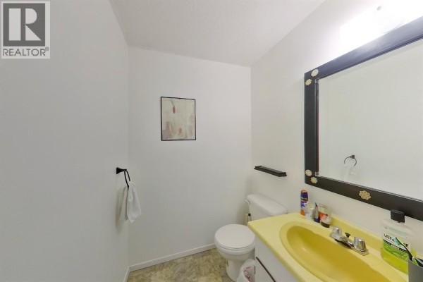 Bedroom - 308b, 5611 9 Avenue, Edson, AB T7E1R5 Photo 4