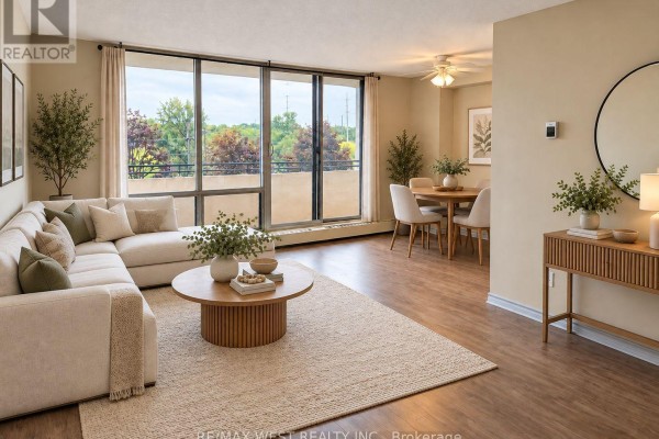 309 - 101 Prudential Drive, Toronto, ON M1P4S5 Photo 2