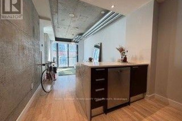 Primary Bedroom - 309 - 138 Princess Street, Toronto, ON M5A0B1 Photo 4