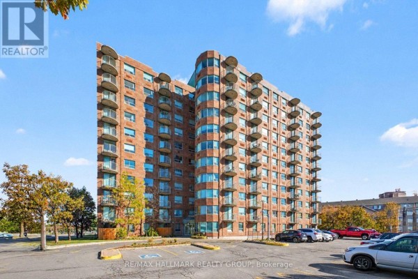 309 - 1440 Heron Road, Ottawa