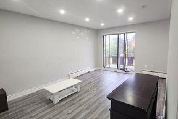 309 - 1830 Dumont Street, London East, ON, photo 2