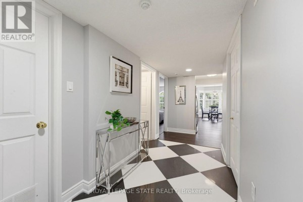 Dining room - 309 - 216d Plains Road West Road W, Burlington, ON L7T4K8 Photo 3