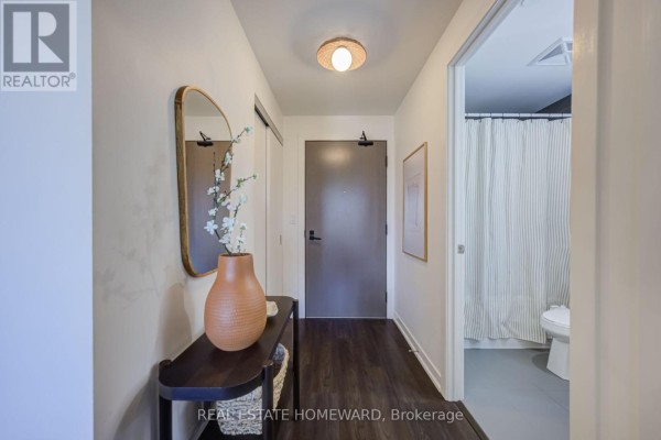 309 - 223 St Clair Avenue W, Toronto, ON, photo 3