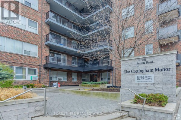 Kitchen - 309 - 291 Avenue Road, Toronto, ON M4V2G9 Photo 2