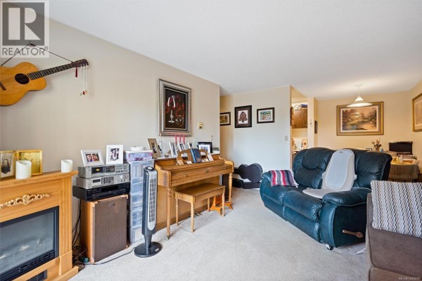 Balcony - 309 105 Gorge Rd E, Victoria, BC V9A6Z2 Photo 3