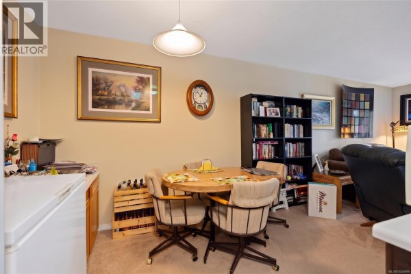 Dining room - 309 105 Gorge Rd E, Victoria, BC V9A6Z2 Photo 5