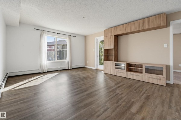 Primary Bedroom - #309 1060 Mcconachie Bv Nw, Edmonton, AB T5Y0W9 Photo 4