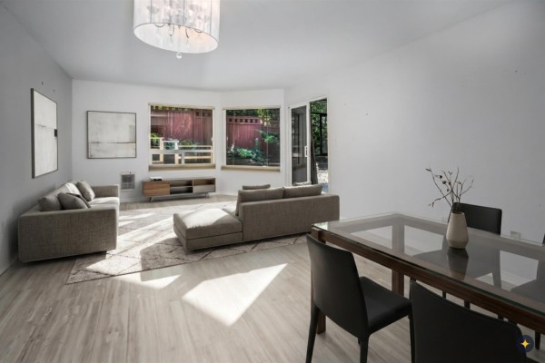 309 1350 Vidal Street, White Rock, BC V4B5G6 Photo 2