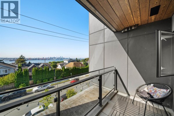309 422 E 3rd Street, North Vancouver, BC V7L0K1 Photo 5