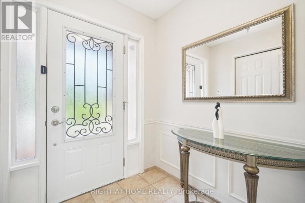 309 Amberly Boulevard, Hamilton, ON, photo 2