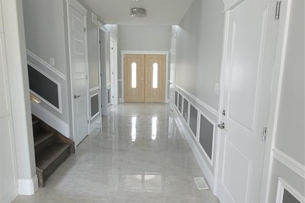 5pc Bathroom - 309 Benson Court, Amherstburg, ON N8T1E7 Photo 2