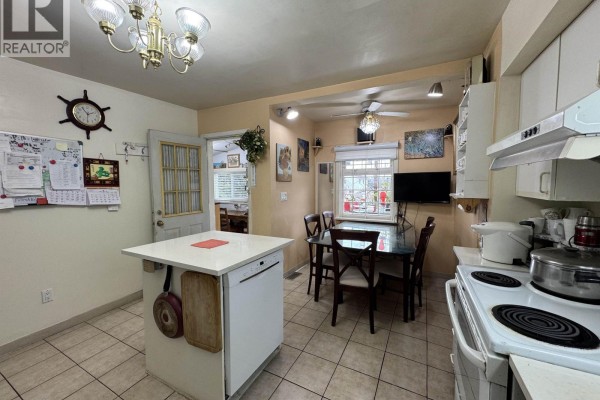 309 Boyne Street, New Westminster, BC V3M5J9 Photo 5
