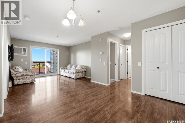 309 E 1300 Stockton Street, Regina