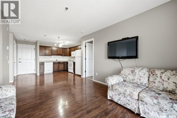 Primary Bedroom - 309 E 1300 Stockton Street, Regina, SK S4X0G1 Photo 4