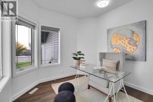 Foyer - 309 Everridge Drive Sw, Calgary, AB T2Y5E6 Photo 4