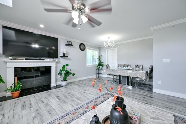 30921 Sandpiper Drive, Abbotsford, BC V2T5G6 Photo 5