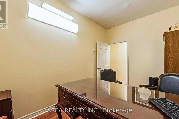 3094 Lake Shore Boulevard, Toronto, ON, photo 3
