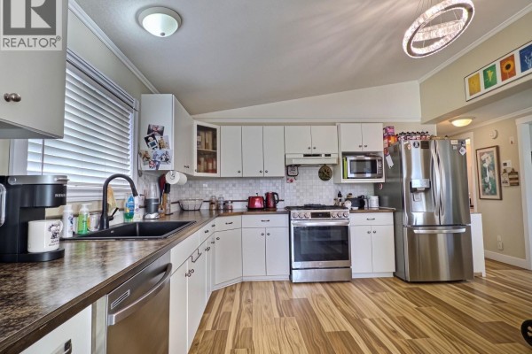 Living room - 3099 Shuswap  E Road Unit# 6, Kamloops, BC V2H1T7 Photo 5