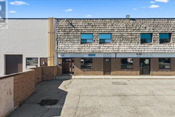 31 - 2000 Thurston Drive, Ottawa, ON K1G4K7 Photo 2