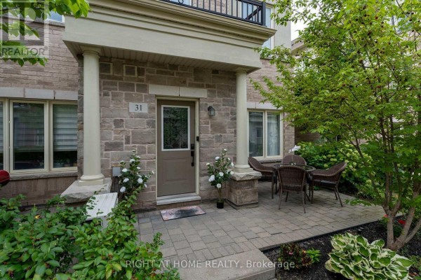 31 - 27 Coneflower Crescent, Toronto, ON, photo 3