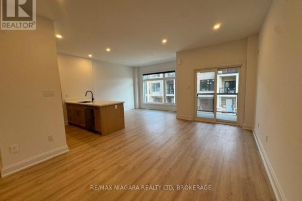 31 - 292 Vine Street, St  Catharines, ON, photo 3