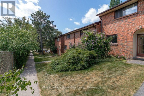 Kitchen - 31 - 35 Rhonda Road, Guelph, ON N1H6H1 Photo 3