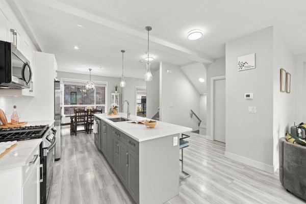 31 19631 55a Avenue, Langley, BC V3A0L5 Photo 4