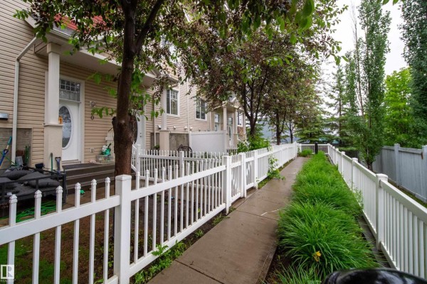 #31 460 Hemingway Rd Nw, Edmonton, AB T6M0M5 Photo 4