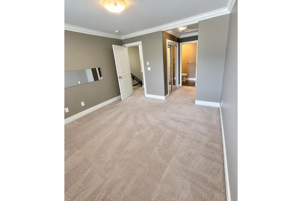 31 6383 140 Street, Surrey, BC V3W0E9 Photo 5