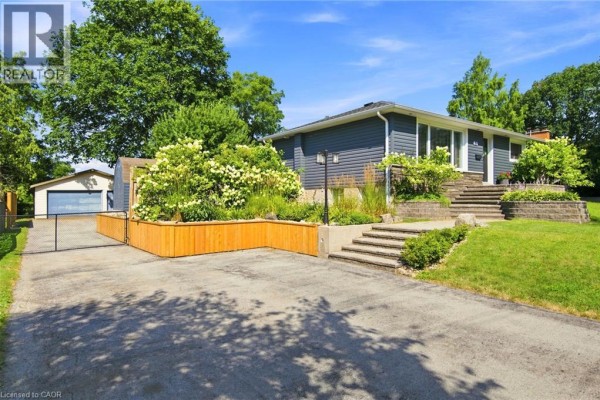 31 Algonquin Avenue, Flamborough, ON, photo 2