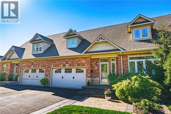 4pc Ensuite bath - 31 Book Road Unit# 44, Grimsby, ON L3M2M3 Photo 4