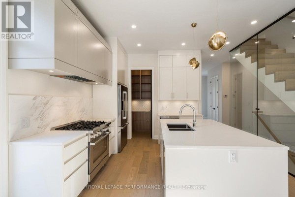 Office - 31 Commanda Way, Ottawa, ON K1M1G1 Photo 5