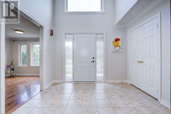 31 Crimson Ridge Road, Barrie, ON, photo 3