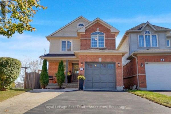 31 Crockett Place, Clarington