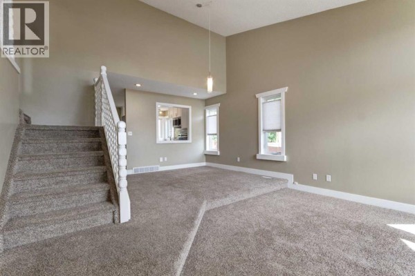 Bedroom - 31 Deer Place Se, Calgary, AB T2J6W6 Photo 5