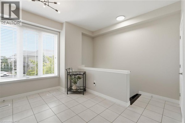 31 Edenrock Drive, Stoney Creek, ON, photo 3